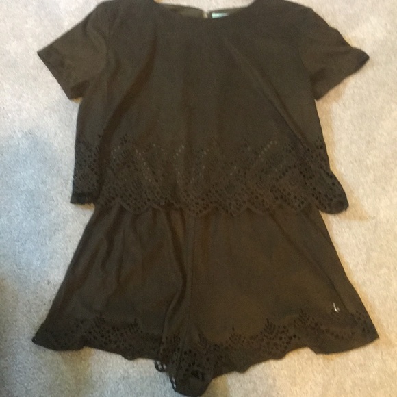 Green suede romper - Picture 1 of 3